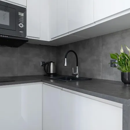 Zyblikiewicza 5- Apartment- Old Town דירה